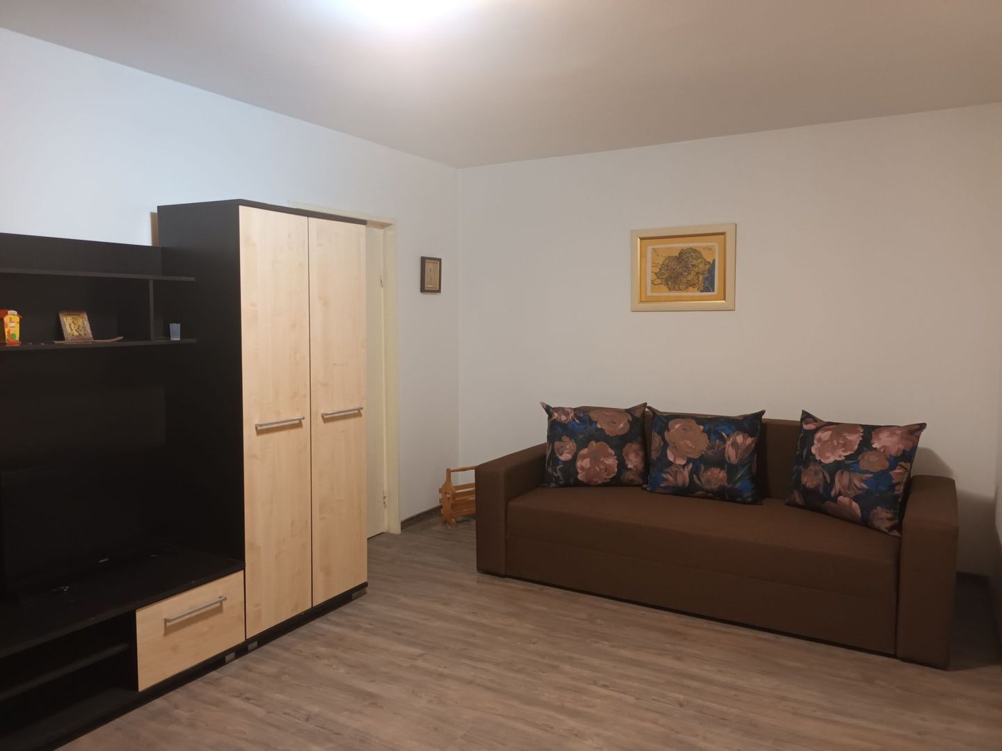 Apartament 2 camere Titan, 2 băi, lângă metrou Titan - Poză 1