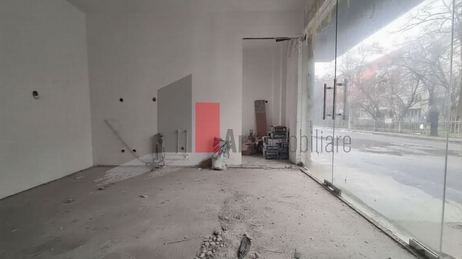 Spatiu comercial de in chiriat in zona Liviu Rebreranu - Poză 3
