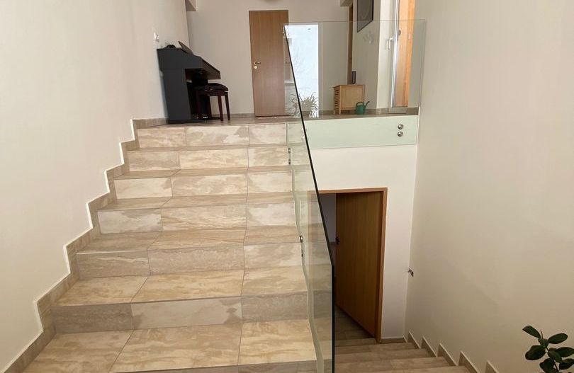 Casa In Dumbravita pretabila birouri sau alte activitati - Poză 7