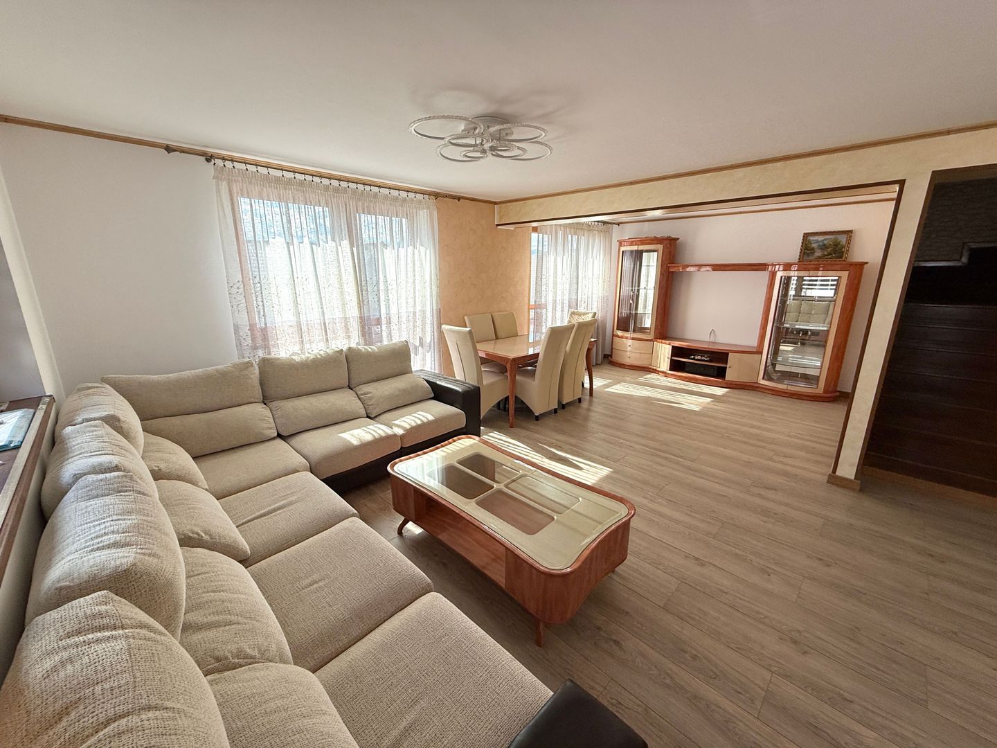 Casa 5 camere cu teren mare si CARPORT - Cartierul Arhitectilor - Poză 13