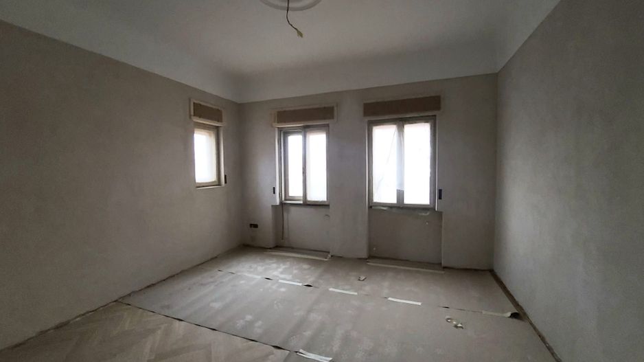 Palatul Parlamentulu Izvor | Cotroceni | Curte libera 300Mp |10 parcari in curte - Poză 39