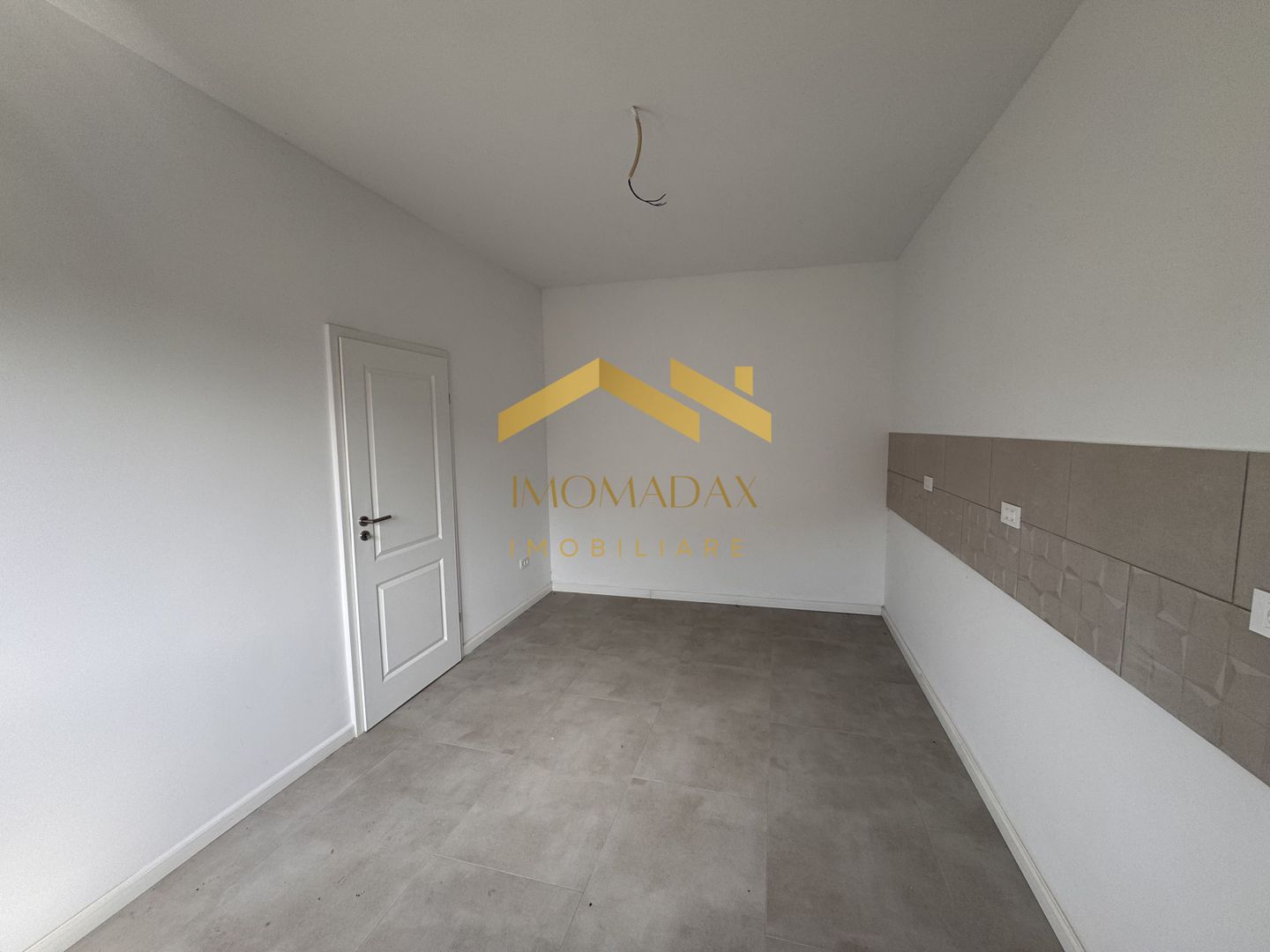 Utvin-4 camere-Predare la Cheie - Poză 16