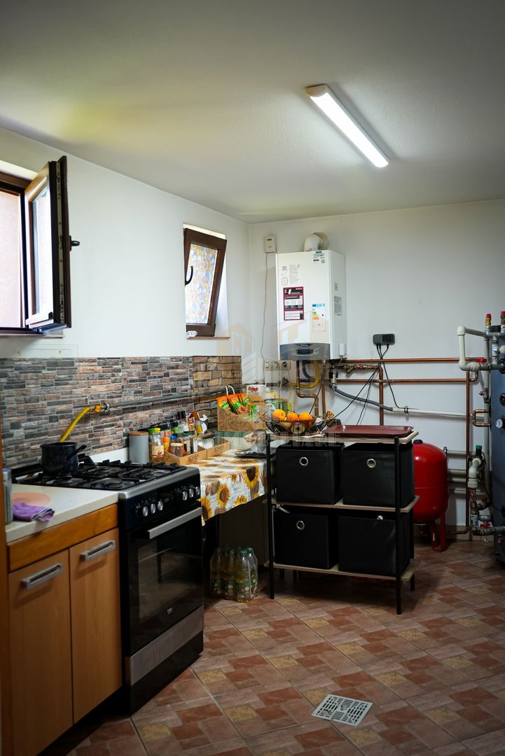 Casa individuala 2 unitati - Poză 20