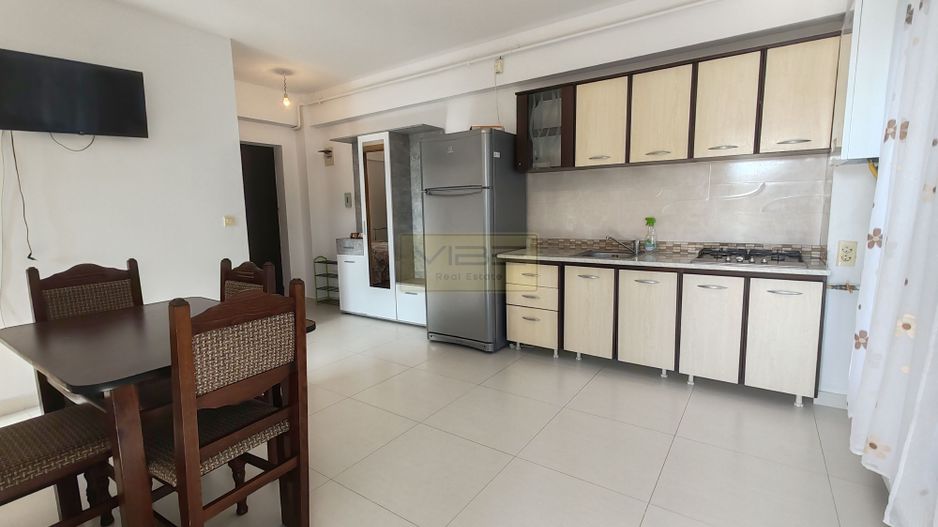 Copou - Sadoveanu - Apartament Decomandat + Parcare! - Poză 12