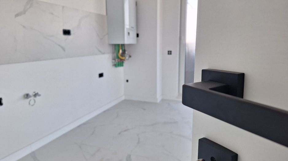 3 CAMERE - 2 BAI-2 BALCOANE - ULTRAFINISAT FINALIZAT  TITAN PALLADY - Poză 13