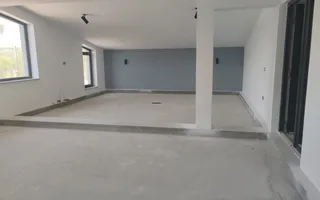 Spatiu comercial nou. Spatiu birouri - Poză 15