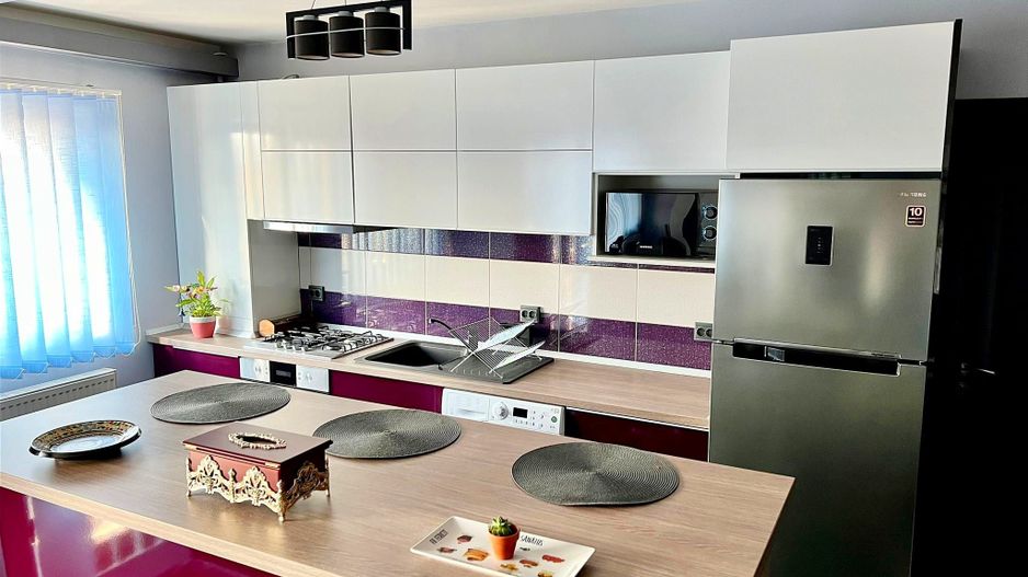 3 Camere cu 2 Parcari   Zona Luminia Europa - Poză 1