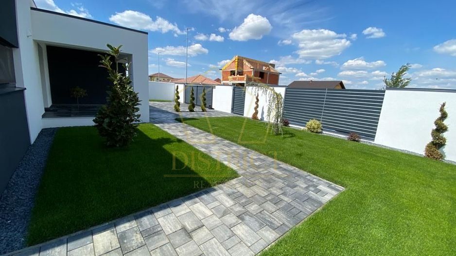 Casa individuala pe parter cu 5 camere | Dumbravita - Poză 2