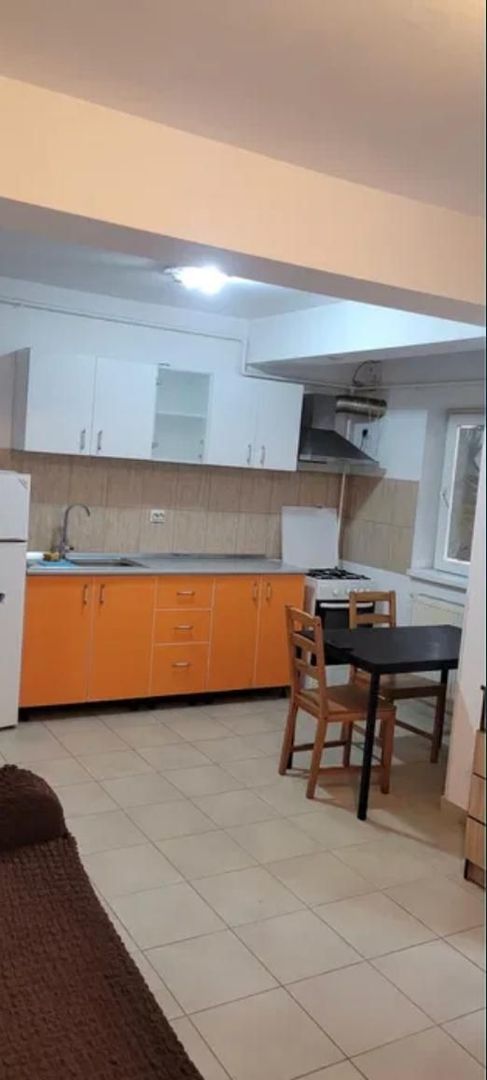GARSONIERA SALAJ, PET-FRIENDLY, BLOC NOU, CENTRALA, METROU 10 MINUTE - Poză 3