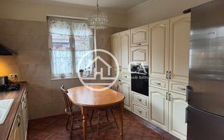 Casa P+M cu 4 camere de inchiriat în zona Centrală, Oradea - Poză 1