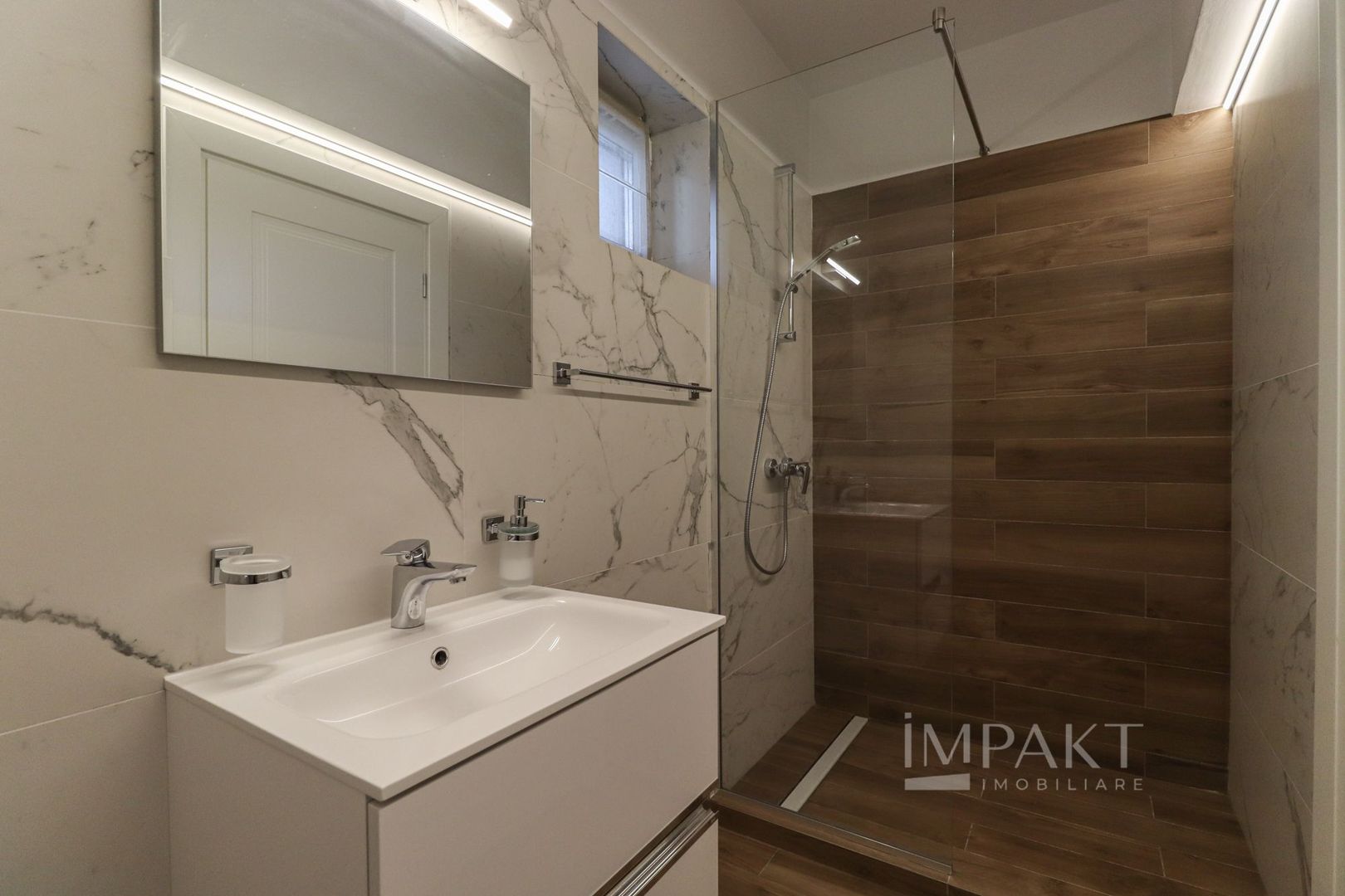 Penthouse de LUX in cartierul Buna Ziua - Poză 19