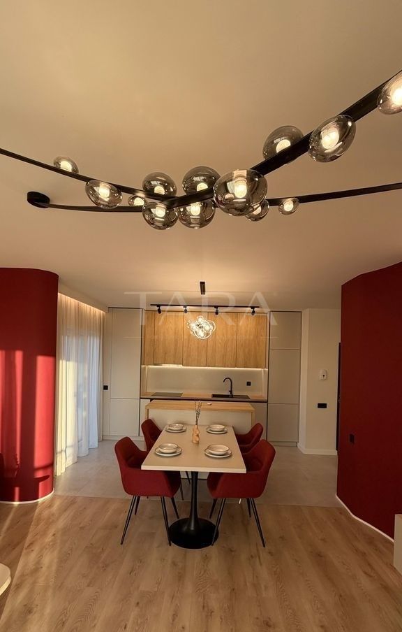 Vând apartament 2 camere mobilat, utilat - Poză 5