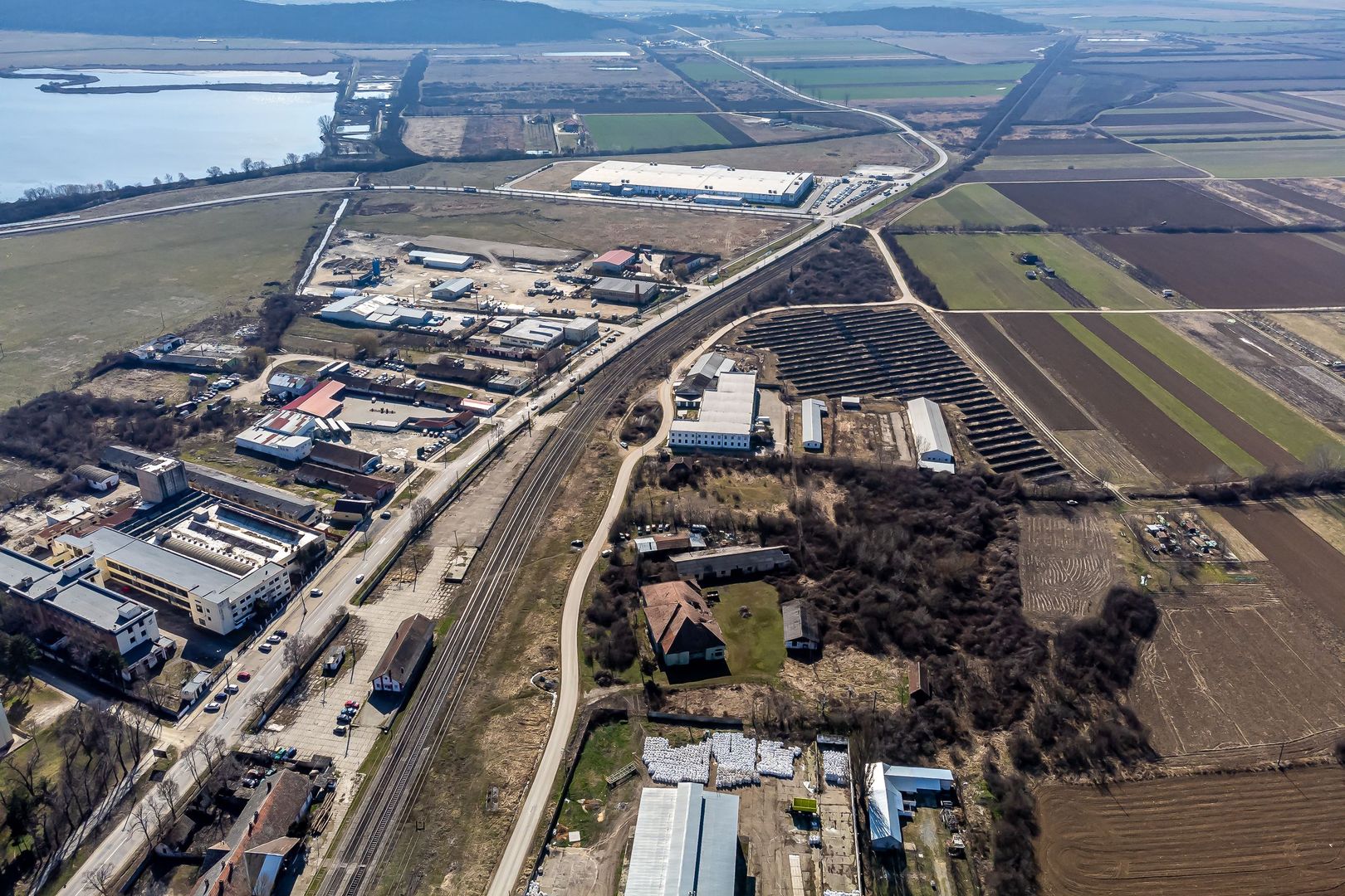 Teren 7800 mp Ineu - Poză 3