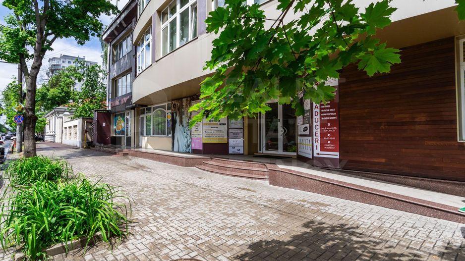 Chirie, oficiu 157 mp, strada București, Centru - Poză 34