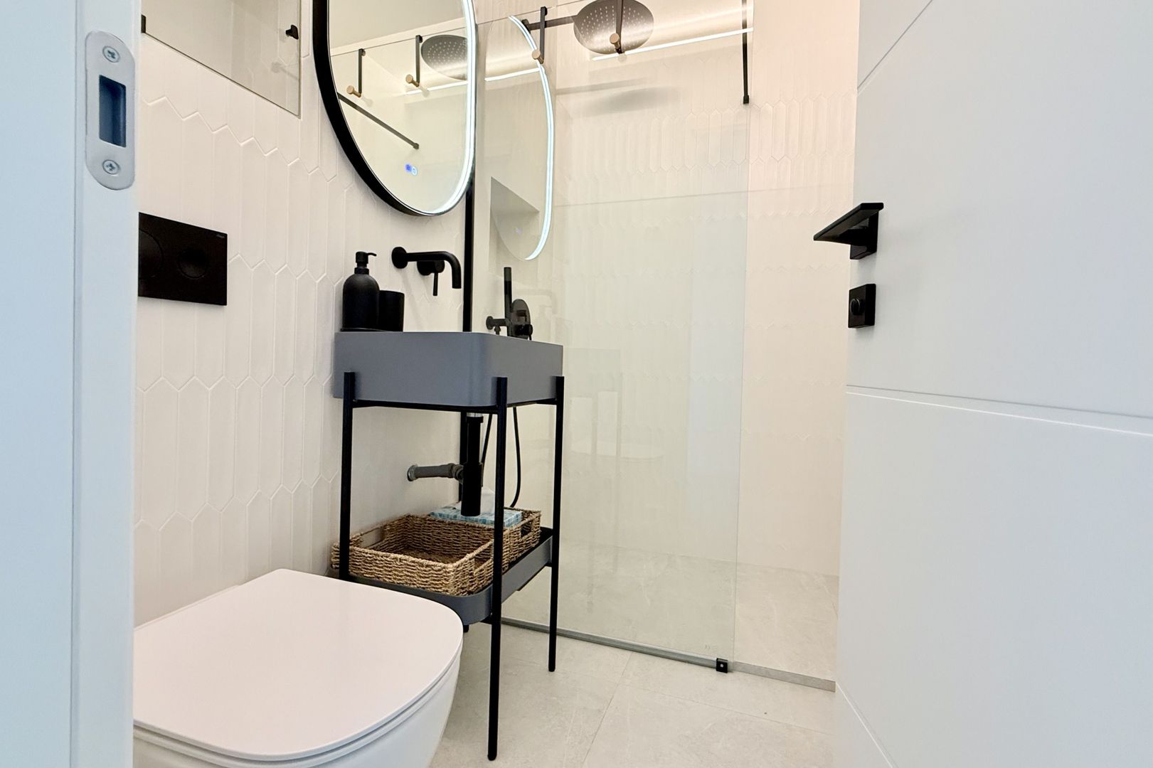 Apartament 3 camere complet renovat, Dorobanți, mobilat și utilat - Poză 7