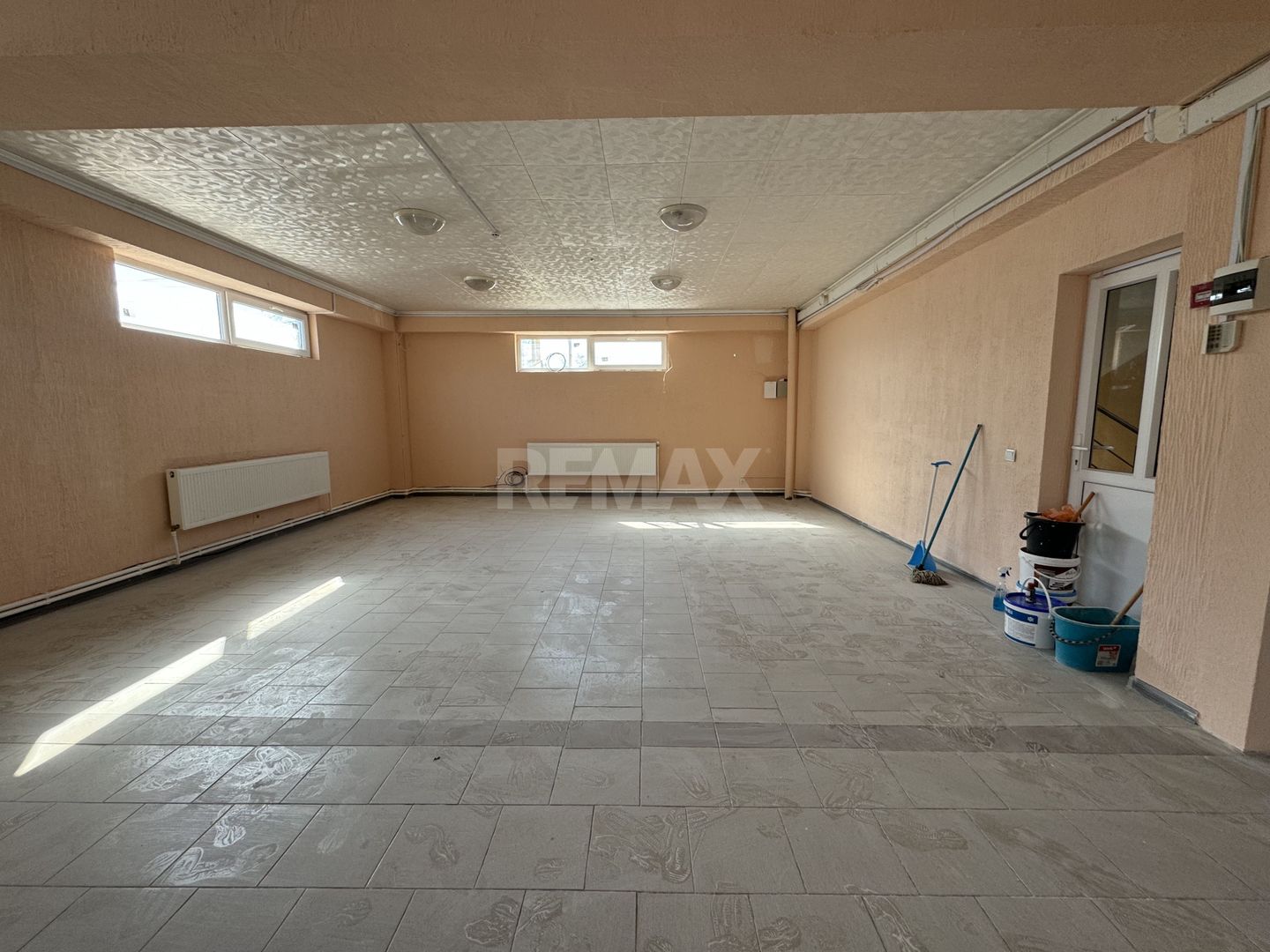 Spațiu comercial Anenii Noi Prima Linie - Poză 2