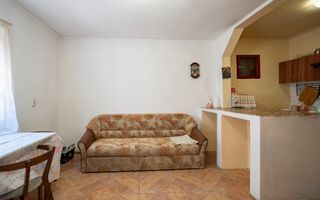 Casa cu 300 mp de teren , acces auto si dublu front in Nufarul - Poză 7