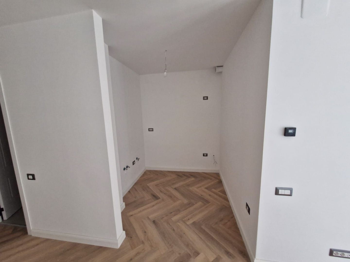 STUDIOU MODERN | MY PLACE NORTH | PIPERA PLAZA - Poză 6