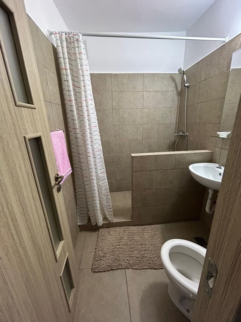 APARTAMENT 3 CAMERE 1 MAI | METROU - Poză 9