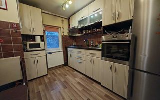 BRASADAS vinde ap 4 cam 82mp la etajul 1 in Micro 16. - Poză 7