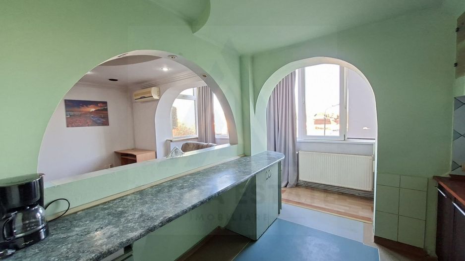 Apartament 3 camere 2 dormitoare 72 mp etaj 2 balcoane zona Terezian - Poză 2