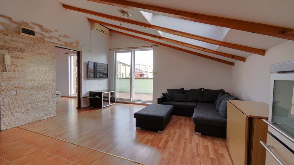 Apartament 2 camere de vanzare Floresti - Poză 2
