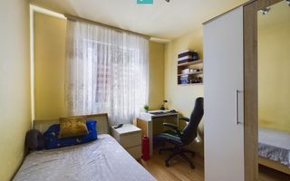 Apartament cu 3 camere, etaj intermediar, zona Spitalului Judetean - Poză 6