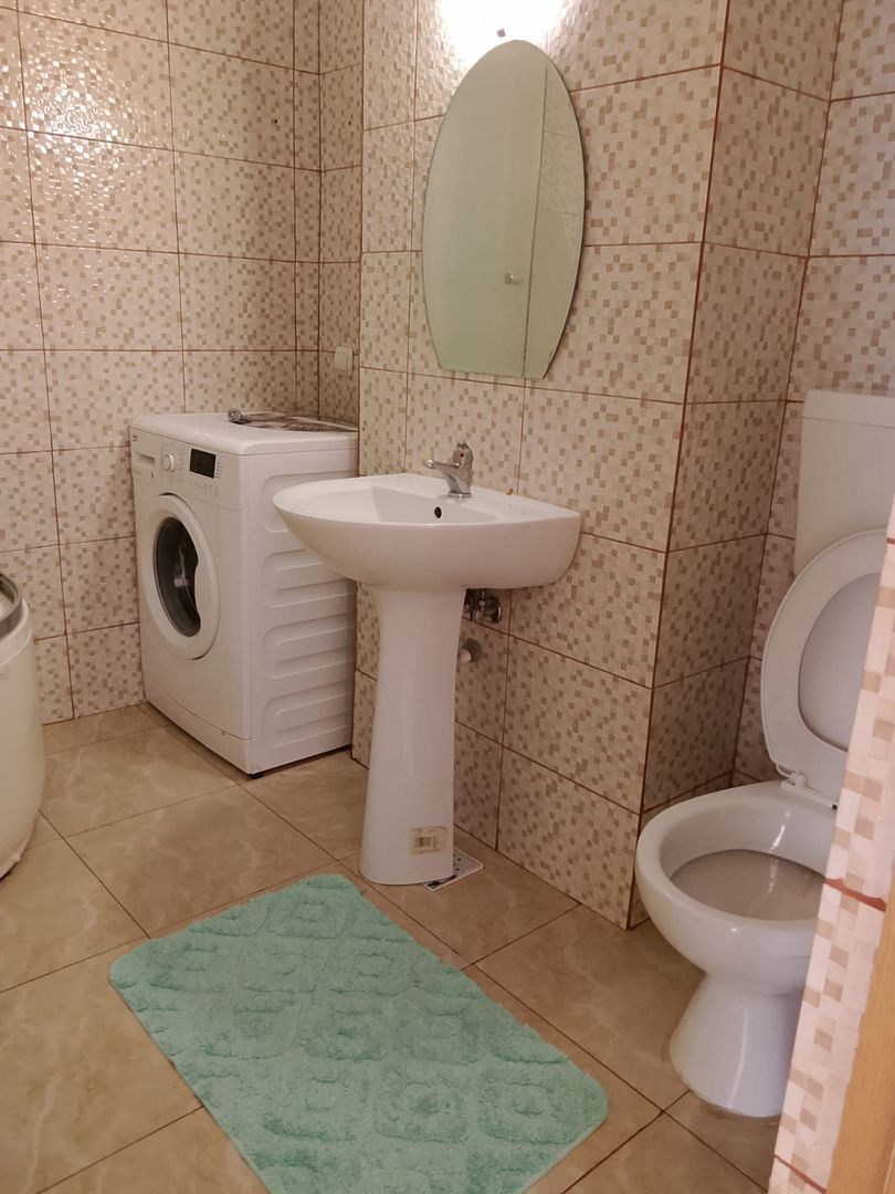 Garsoniera, cu Centrala. Confort 1,  Zona Obregia, Grand Arena.  An 2015. - Poză 4