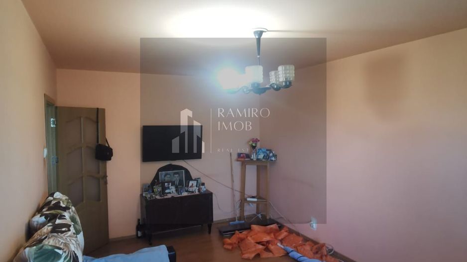 Apartament 3 camere decomandat Rahova - Poză 9