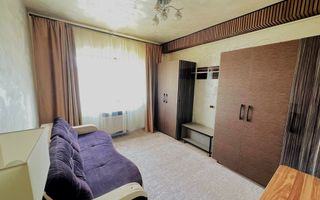 Garsoniera-Etaj2-Triaj-Mobilata-Utilata-Parcare-Gaze-Disponibila Acum - Poză 1