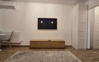 Garsonieră Titan, prima închiriere, parter, renovată, lângă metrou - Poză 1