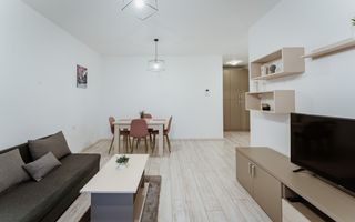 Apartament la Adora de închiriat - Poză 2