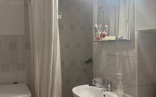 Garsonieră renovată 2023, mobilată modern, centrală proprie, Astra - Poză 10