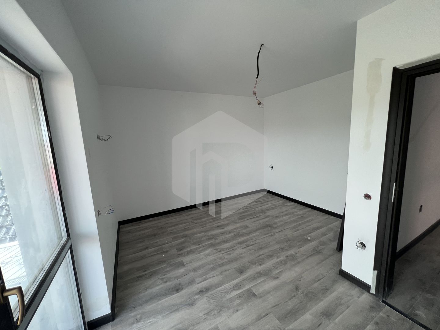 Casa individuala de lux in Cristian, 190 mp utili+filigorie - Poză 7