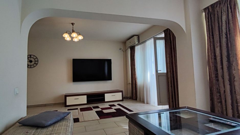 Apartament 4 camere Calea Văcărești - Poză 1