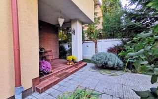 Casă spațioasă și elegantă în Dămăroaia- Jiului- Izbiceni- Comision 0% - Poză 3