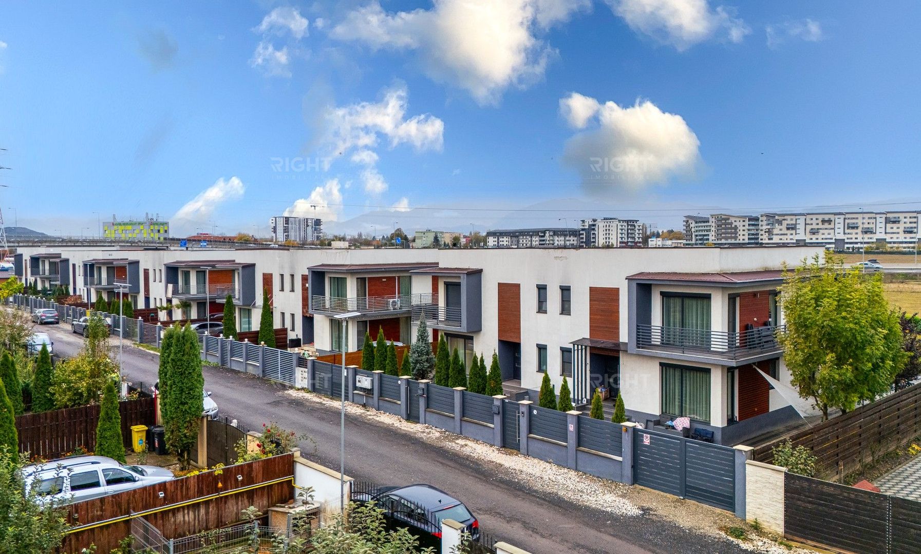 Casa superba | 4 camere | 523 m teren | zona ideala Sanpetru Brasov - Poză 1