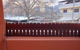 Închiriez vilă, 9 camere,Mihai Bravu, pretabil birouri/firme,nemobilat - Poză 8