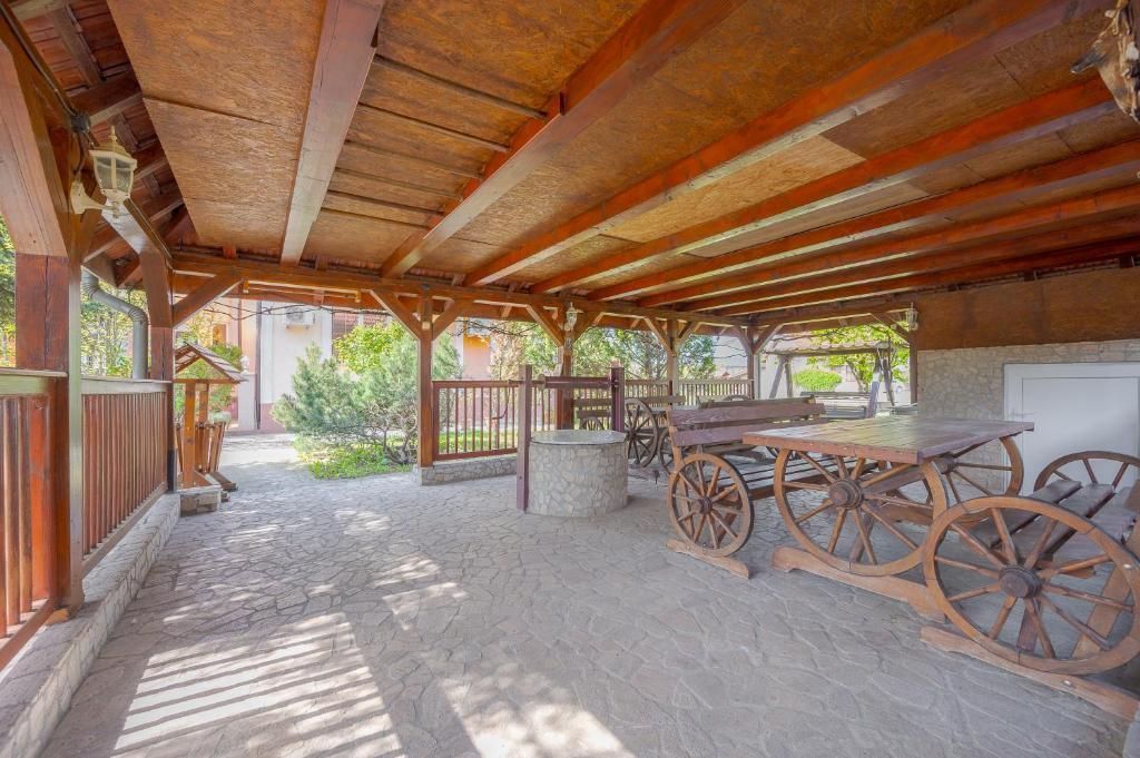 Complex turistic pe un domeniu de 5.375 mp | Sânmartin - Poză 13