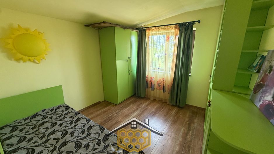 Oferta 2 case la pret de una in Ghercesti – Ideal pentru 2 familii - Poză 11