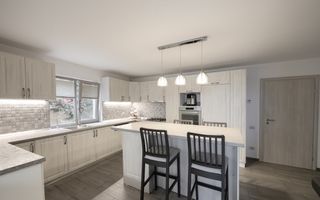Casa modernă  Bradu-Geamana-5 min de Pitești -Argeș! - Poză 25