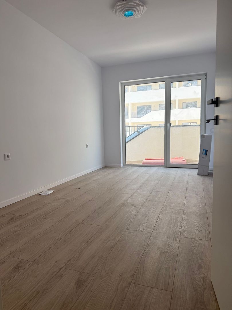 COMISION 0% !!!VANZARE APARTAMENT 2 CAMERE FINISAT GARAJ  ZONA EROILOR - Poză 5