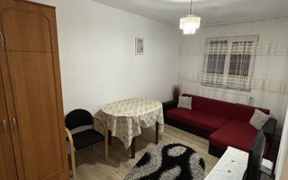De vânzare apartament 2 camere, zona Carrefour - Poză 3