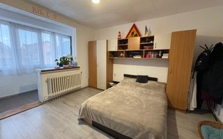 Casa tip duplex - 4 camere, balcon si curte proprie - Zona Lazaret - Poză 27
