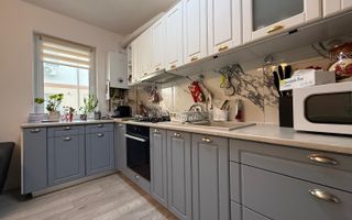 Apartament 2 camere, mobilat, etaj 2, Giroc - Poză 1