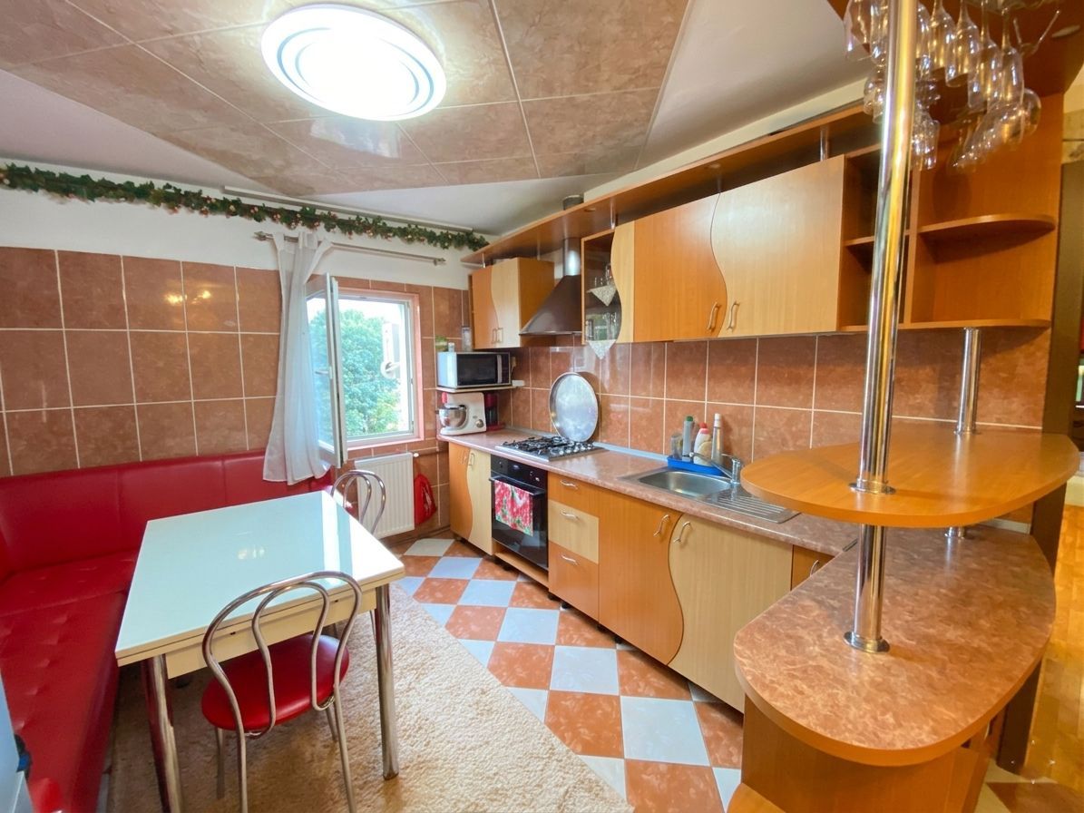COMISION 0%, Apartament 2 Camere, RENOVAT, 58mp, IZOLAT, Zona Soarelui - Poză 3