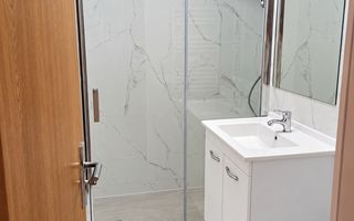 Apartament renovat cu 2 camere și balcon – zona Lugojului - Poză 7