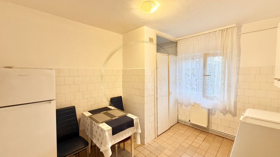 Apartament 3 camere spațios – Confort și accesibilitate, Zona Soarelui - Poză 7