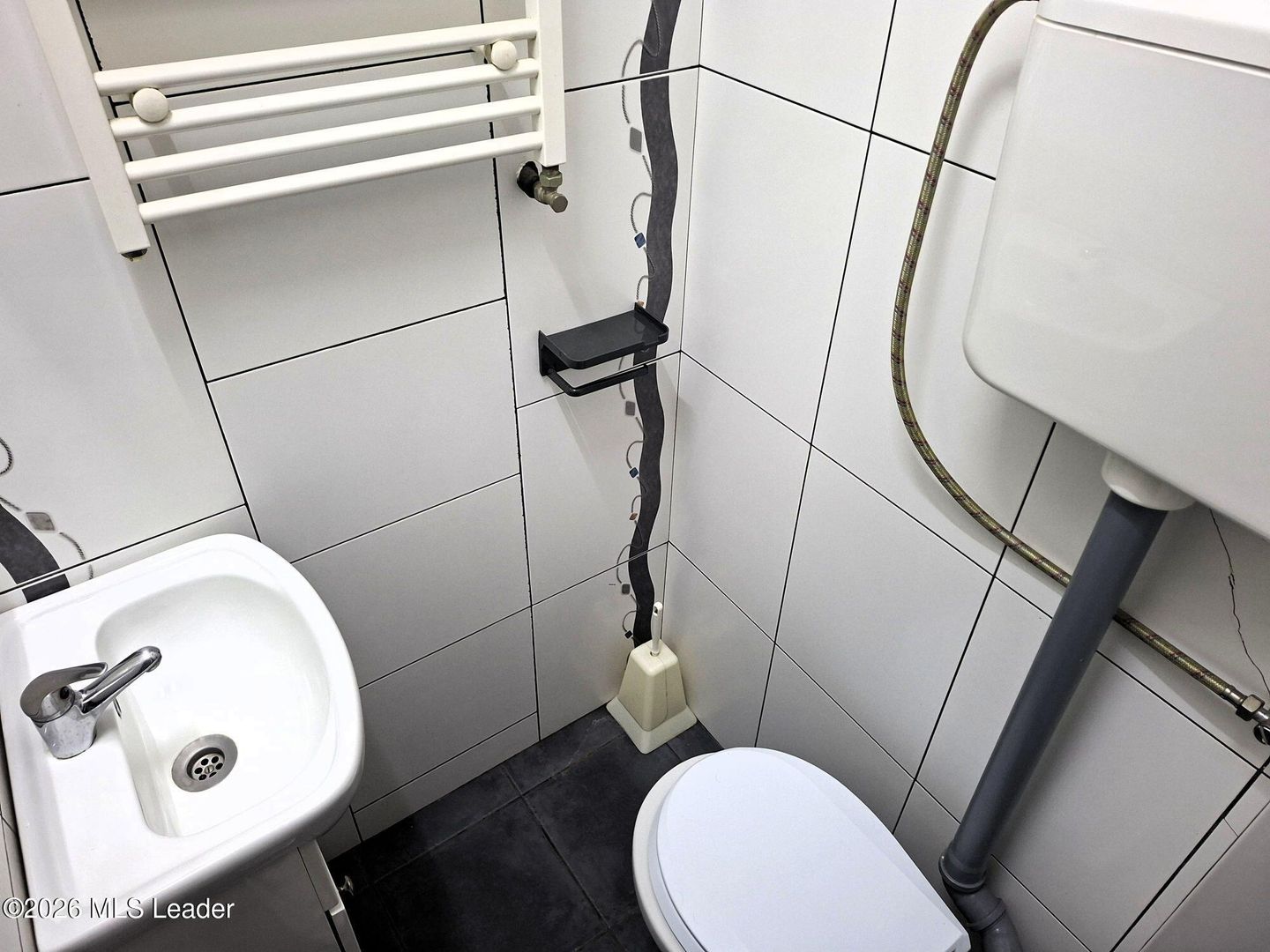 Vila cu 10 camere, destinatie rezidentiala / birouri - Poză 9
