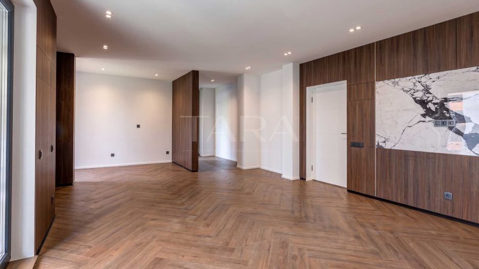 Apartament nou cu 2 camere, 58 mp + balcon, aproape de Iulius Mall. - Poză 2